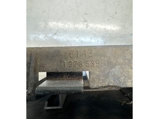   Pojistková skříňka 1378539, 6113   BMW 5 E34 1993