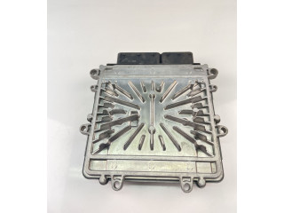 Блок управления двигателем Блок управления 30729826A, 0281012103   Volvo V70