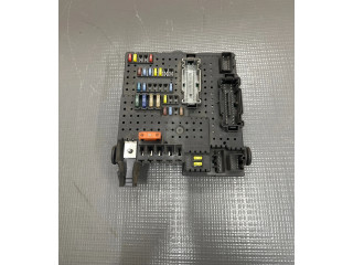Pojistková skříňka 30786646, 28080156 Volvo XC90 2007