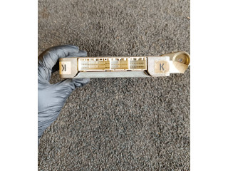 Řídící jednotka 8966105100, MB1757007442 Toyota Carina T190 1996