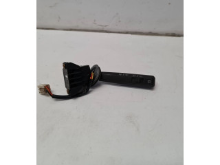 Ручка стеклоочистителей 31268581 Volvo V70