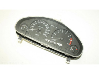 Панель приборов MR270100   Mitsubishi Carisma       