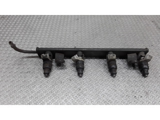 Комплект форсунок MR988977 Smart ForFour I для бензинового двигателя 1.3