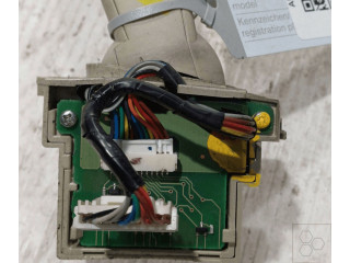 Ручка стеклоочистителей 31275362   Volvo V70