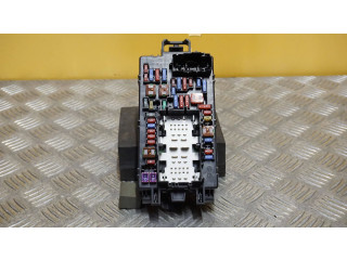 Блок предохранителей  84582038, 25801727   Chevrolet Silverado    