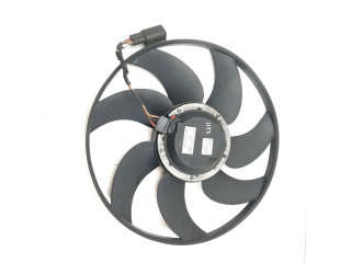 Вентилятор радиатора     A2045400788    Mercedes-Benz E C207 W207 3.0