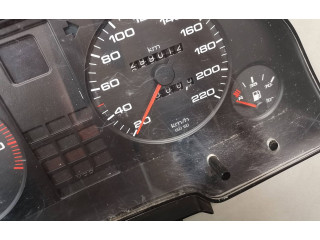 Přístrojová deska Audi 80 90 B3 1990 893919033