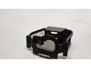 Держатель занавески