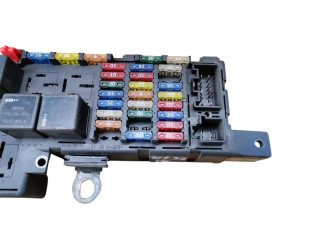 Ящик предохранителей (комплект) 518322326, 8637841   Volvo V70