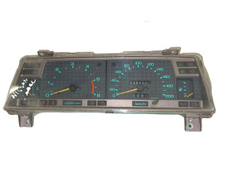 Панель приборов Nissan Laurel