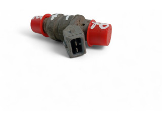 Форсунка 06A906031A    Audi A3 S3 8L   