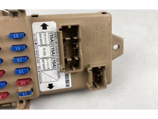 Блок предохранителей  704106   Subaru Forester SG    