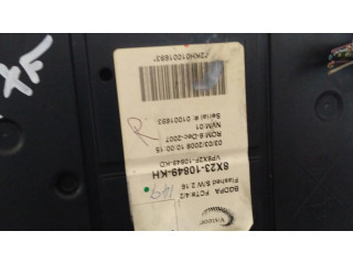 Přístrojová deska  Jaguar XF X250 2008 8X2310849KH  