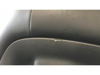 Переднее сиденье водителя