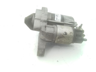 Масляный насос   233007970r, 233007970R  Renault Clio IV 