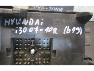 Pojistková skříňka 1H030 Hyundai i30 2007