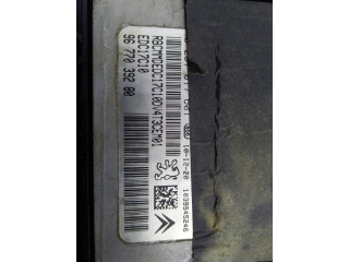 Řídící jednotka 1607697680 Peugeot 206+ 2011