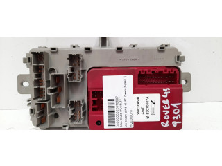 Блок предохранителей YQE000070, YWC104500   Rover 45    