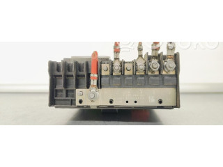 Блок предохранителей 1K0937125D   Skoda Superb B6 (3T)    