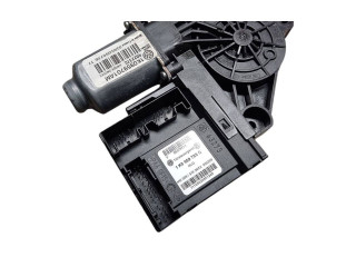 Генератор 1K0959701AM, 402237C Volkswagen Golf VI