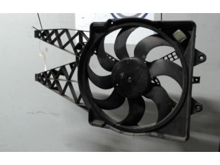 Вентилятор радиатора 55703902 Fiat Grande Punto 1.2