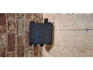   Pojistková skříňka    Nissan Pulsar 2014