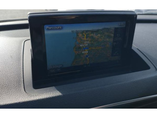 Дисплей Audi Q3 8U