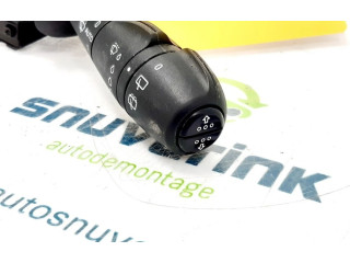 Переключатель дворников 8201168016, 8201168016 Renault Captur