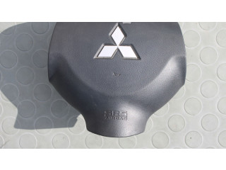 Подушка безопасности водителя Mitsubishi Outlander