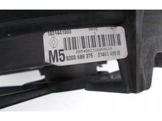 Вентилятор радиатора     8200688375, 1831441000    Renault Clio III 