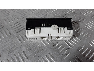 Дисплей    9366, 15000BF   Ford Mondeo MK I