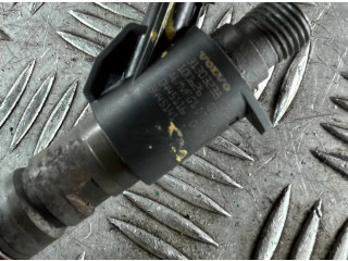 Форсунка 31303238, 31303238    Volvo V70   