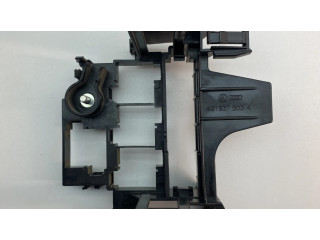 Другая деталь салона