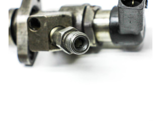 Форсунка 9657144580    Volvo C30  D 4204 T 