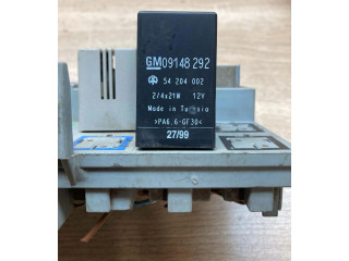 Pojistková skříňka 90464777, 091448292 Opel Corsa B 1993