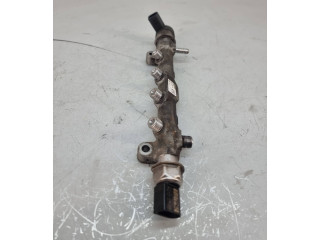 Топливная рампа 057130764ab, 04l089b Skoda Octavia Mk3 (5E)