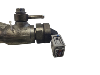 Vstřikovací lišta A502002Q, 20252 Mazda 6 SH