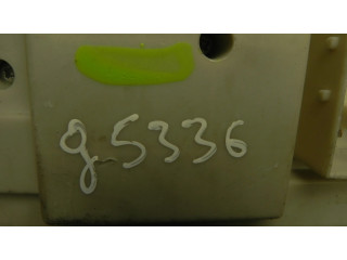 Блок предохранителей 519080097 Mazda 3 I