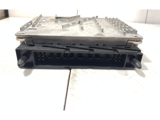 Блок управления двигателя 30646978   Volvo XC70