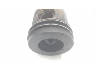 Píst 8506105 BMW X5 F15 pro naftový motor 3.0