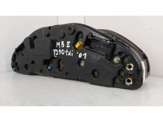 Přístrojová deska Mercedes-Benz E W210 2001 88311281, 87001357