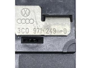 Блок предохранителей 3C0971249 Volkswagen Caddy