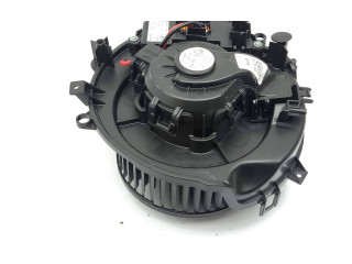 Вентилятор печки 5Q0907521F, 5WC819015 Skoda Octavia Mk4