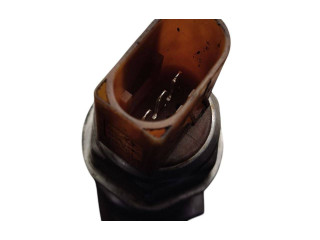 Топливная рампа 03L130089A, 057130764H Audi A4 Allroad B8