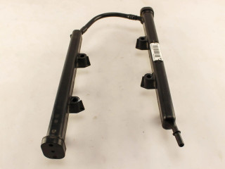 Vstřikovací lišta 04593923AB Dodge Grand Caravan pro benzínový motor 3.6