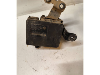 Блок АБС 1C0907379E, 00006065D5 Skoda Octavia Mk1 (1U) 1996 - 2004 года