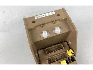 Блок предохранителей 82201FG010   Subaru Forester SH    