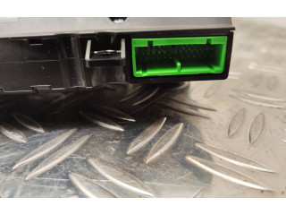 Блок управления климат-контролем 31346513, M4261400050   Volvo V60