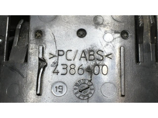 Боковая воздушная решётка