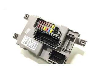 Блок предохранителей 01383881080   Peugeot Bipper    